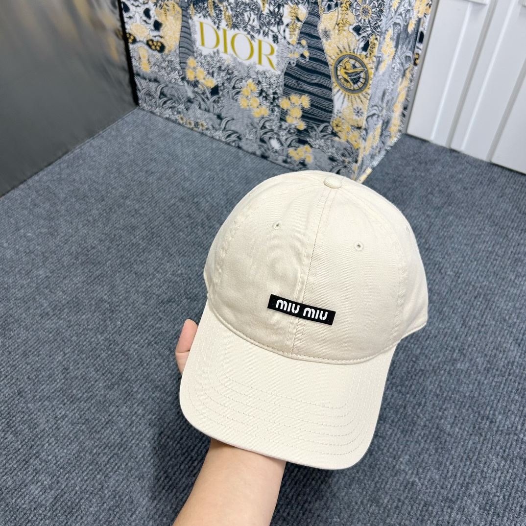 Miu Miu Caps